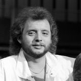 Der als ehemaliger Sänger der Neue-Deutsche-Welle- und Schlagerband Relax bekannte Künstler starb im Alter von 74 Jahren, wie seine Bandkollegen am 12. Mai bekannt gaben. Relax war in den 80er Jahren populär, ein Markenzeichen der Gruppe war Volkmanns in bayerischer Mundart gehaltener Gesang. Ihr Lied "Weil i di mog" wurde in Westdeutschland, Österreich und der Schweiz zum Hit