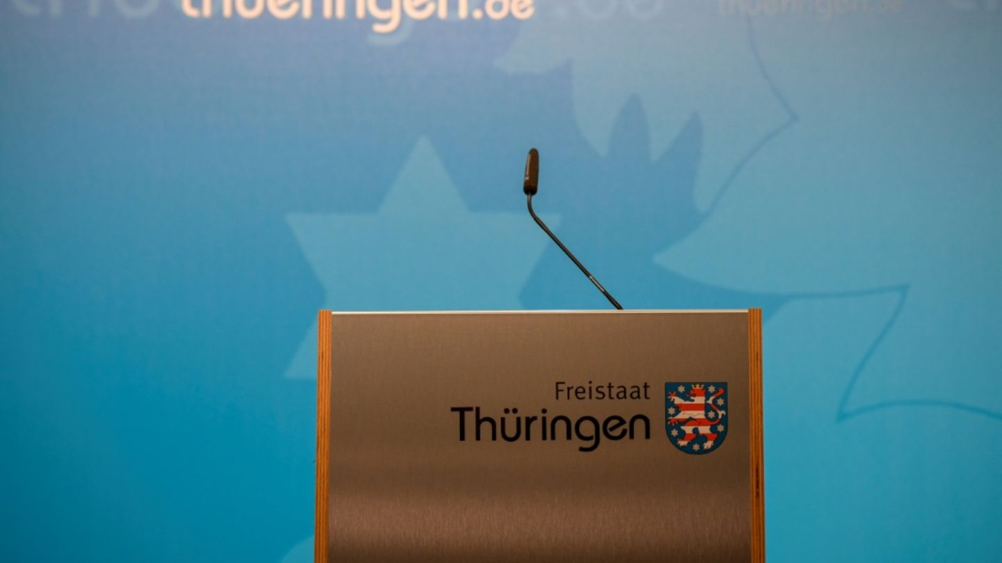 Pult in Thüringer Staatskanzlei
