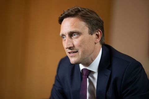 Er führt Partei und Fraktion der CDU in Niedersachsen: Sebastian Lechner. (Archivbild) Foto: Julian Stratenschulte/dpa