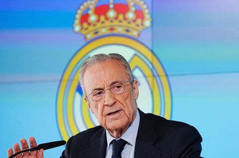 Real Madrids Präsident Florentino Pérez spricht auf einer Pressekonferenz