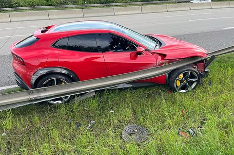 Der Fahrer des hochmotorisierten Fahrzeugs war laut Polizei zu stark aufs Gas getreten. Foto: -/Autobahnpolizeiinspektion Thürin