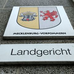Am Landgericht Rostock wird der Prozess um den gewaltsamen Tod des achtjährigen Fabian aus Güstrow fortgesetzt. (Symbolbild) Fot