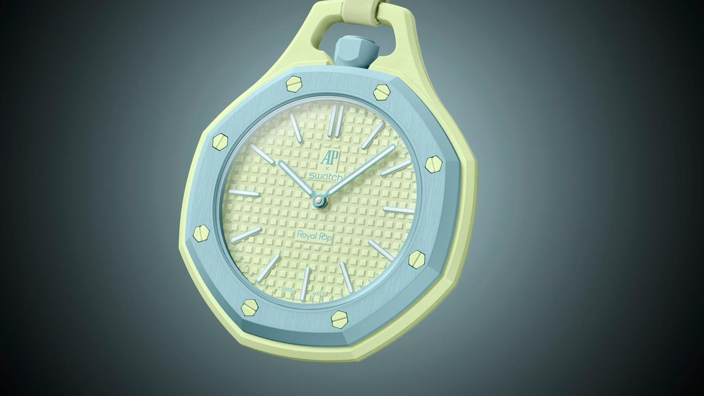Swatch Audemars Piguet Royal Pop