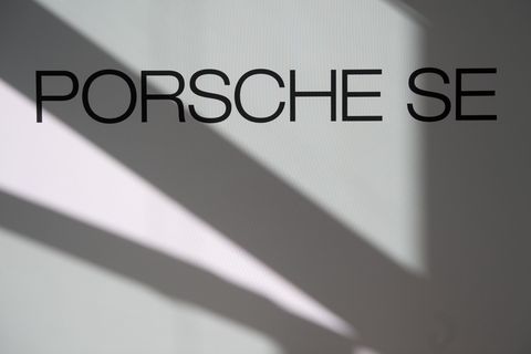Porsche SE mit hohem Verlust. (Foto-Archiv) Foto: Marijan Murat/dpa