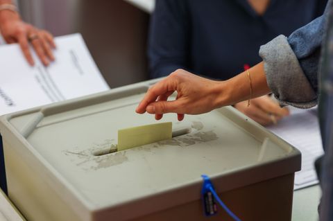 In Görlitz steht der zweite Wahlgang bei den Oberbürgermeisterwahlen am 31. Mai an, in Aue-Bad Schlema eine Woche später am 7. J