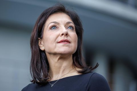 Katherina Reiche lächelt. Das Heizungsgesetz wird geändert