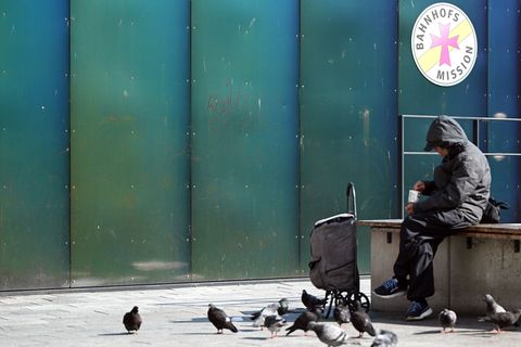 Die langfristige Finanzierung des Notpflegeangebots am Hamburger Hauptbahnhof ist unsicher. Foto: Lilli Förter/dpa