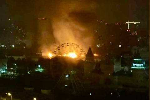 Großbrand in Moskauer Freizeitpark