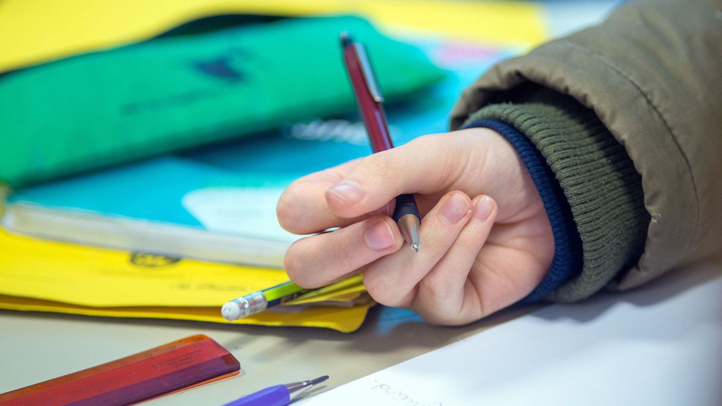 Das Modellprojekt "Erprobung neuer Modelle zur Unterrichtsorganisation an den Schulen Sachsen-Anhalts" läuft noch bis Ende Juni.