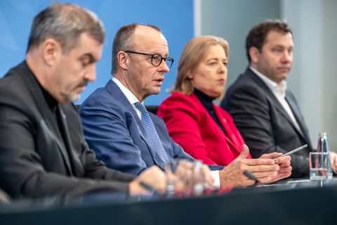 Die Koalition macht einen Schritt zurück bei den Entlastungen und einen nach vorne bei den Reformen. (Archivbild) Foto: Michael