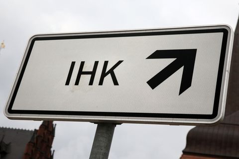 An der Konjunkturumfrage der IHK-Arbeitsgemeinschaft Rheinland-Pfalz haben 1.027 Unternehmen aller Größen und Branchen mit insge