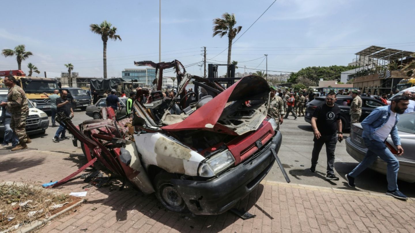 Angegriffenes Fahrzeug in Sidon