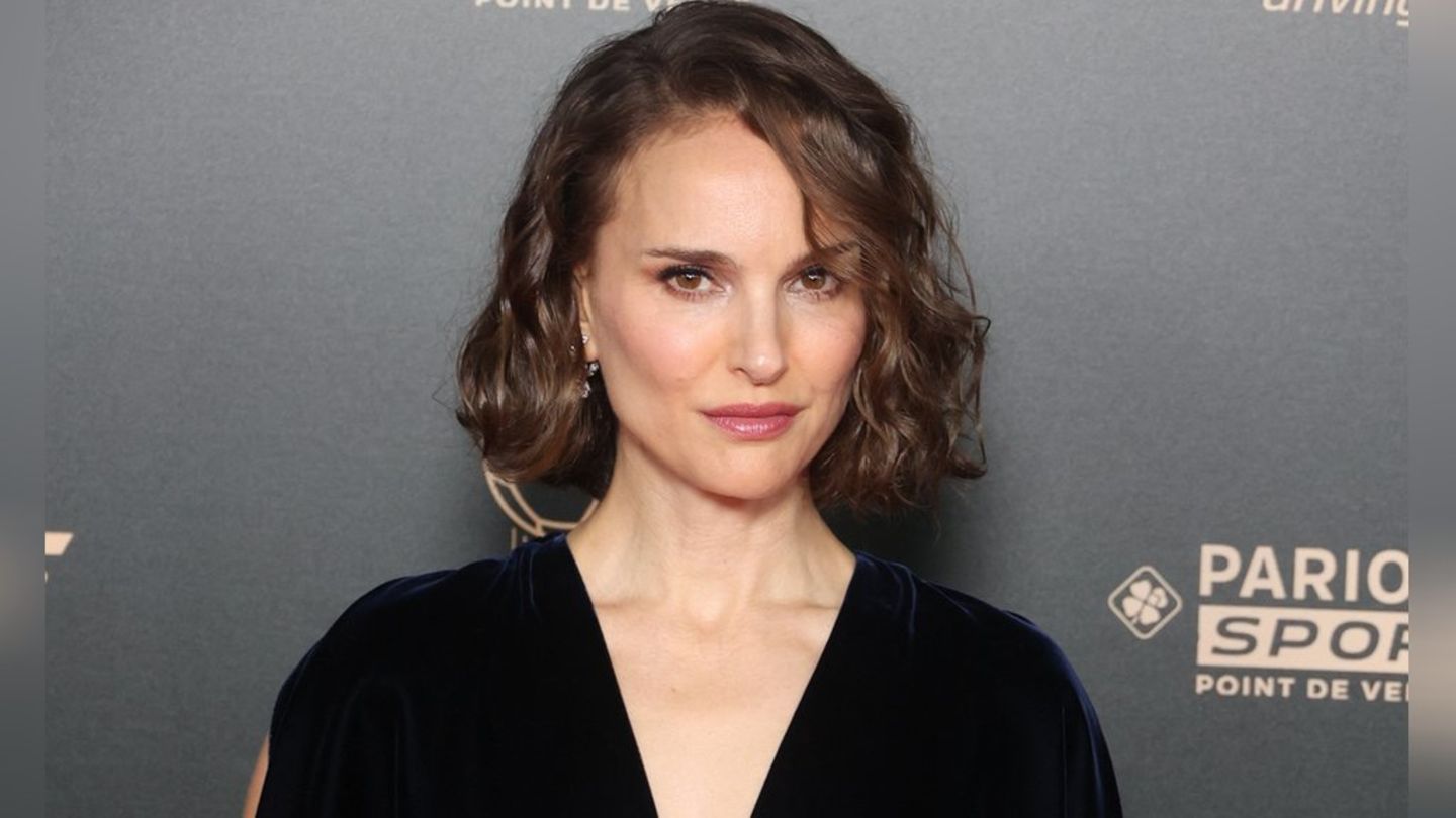 Mode im Orient-Express: Natalie Portman gewährt auf Instagram EInblicke in ihre Luxusreise.