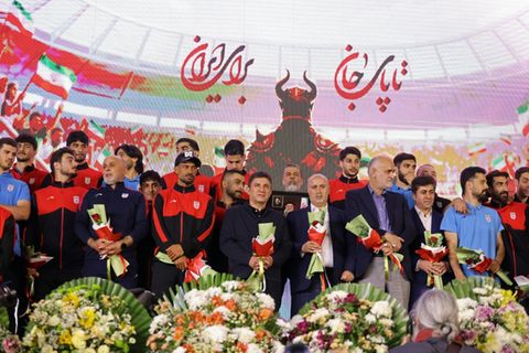 Zeremonie in Teheran