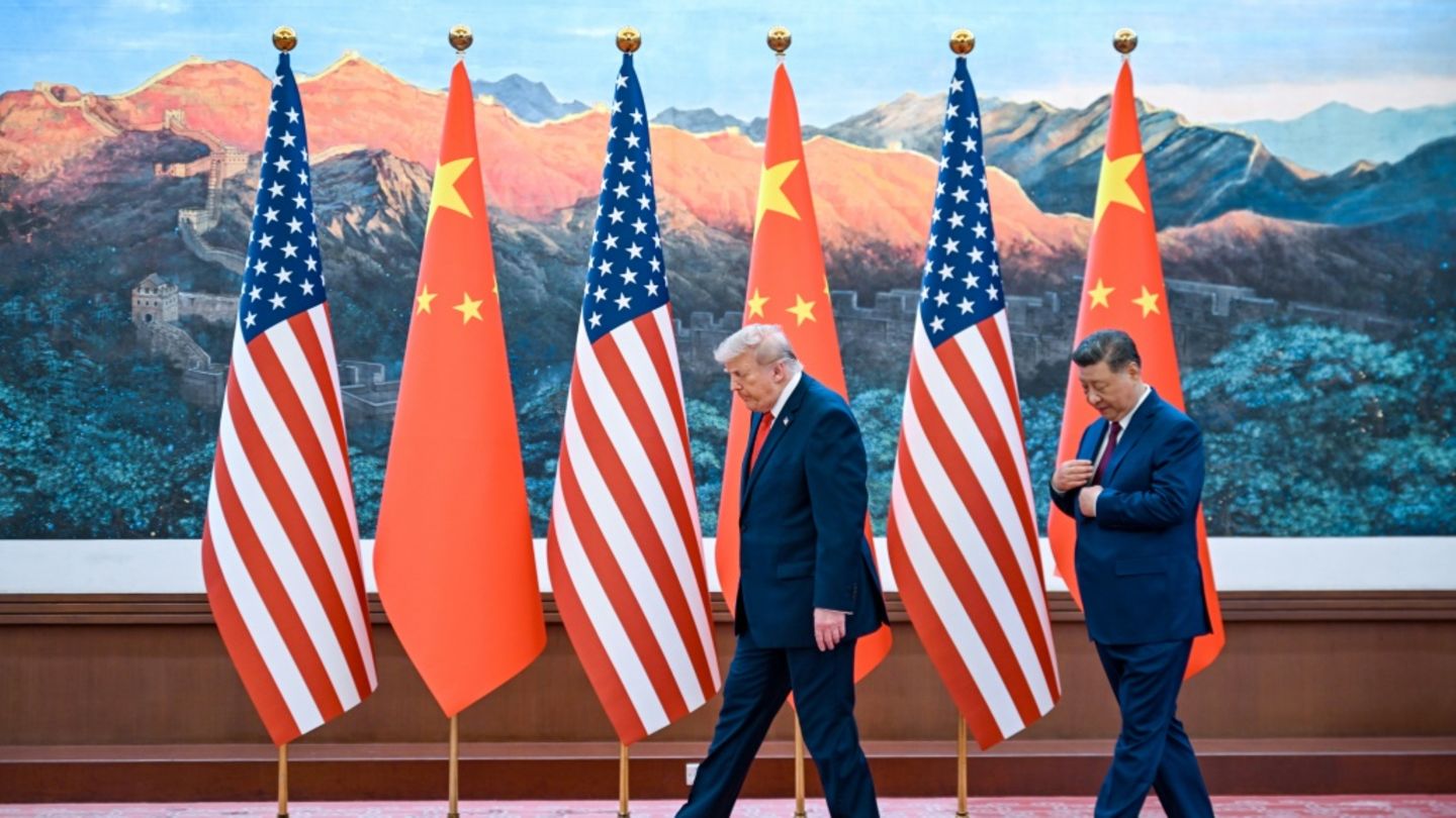 Donald Trump (links) und Xi Jinping am Donnerstag in Peking