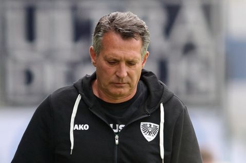 Trainer Alois Schwartz hat keine Zukunft beim Zweitliga-Absteiger Preußen Münster. (Archivbild) Foto: Bernd Thissen/dpa