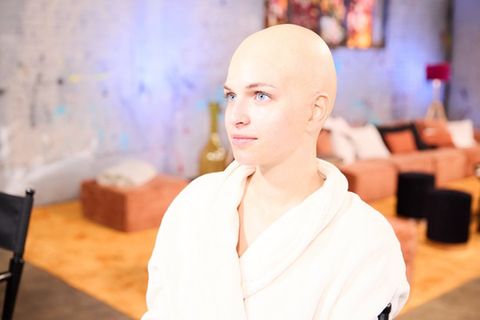 „Germany's next Topmodel“: extreme Typveränderung – Model Anna mit Glatze