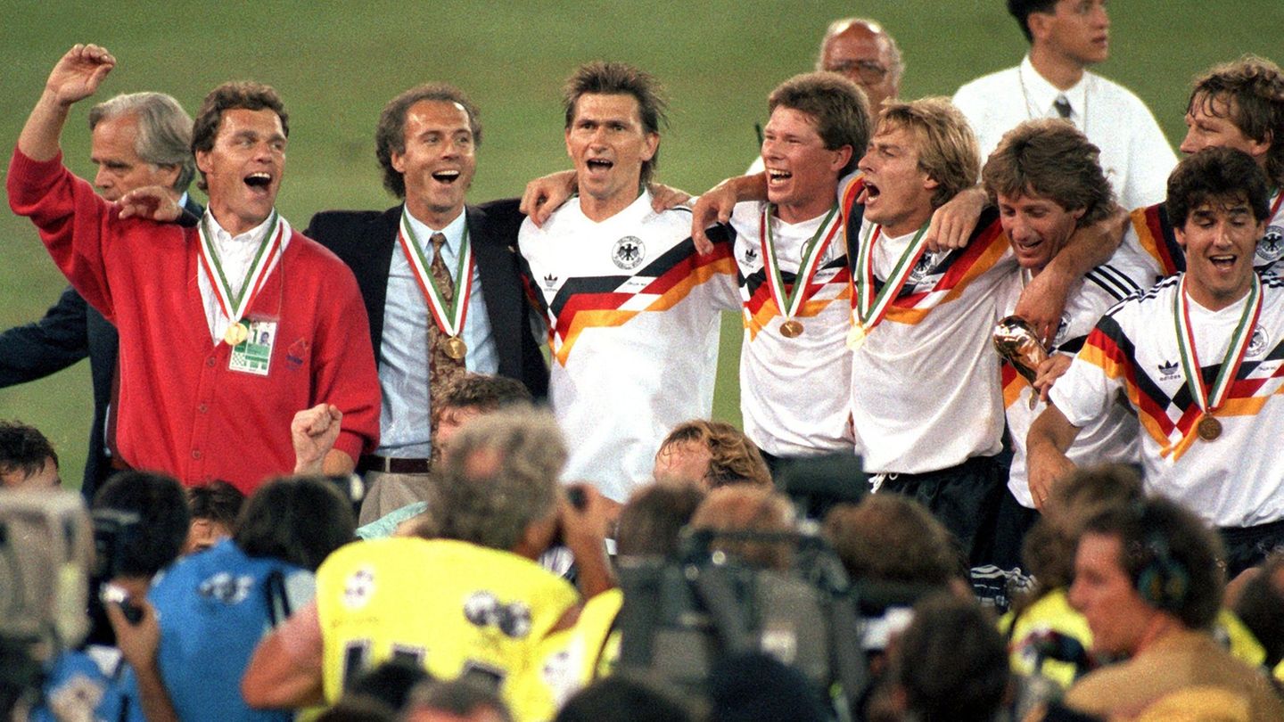 1990 wird Deutschland Fußball-Weltmeister. (Archivbild) Foto: picture alliance / dpa