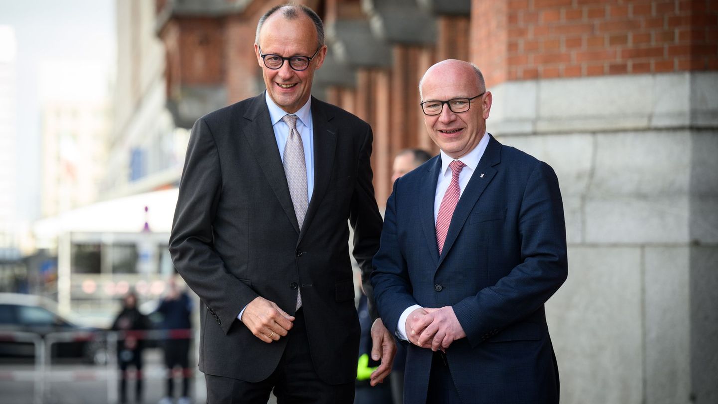 Im März hatte es noch geheißen, Berlins Bürgermeister Wegner habe am ersten Tag des Stromausfalls auch mit Kanzler Merz gesproch