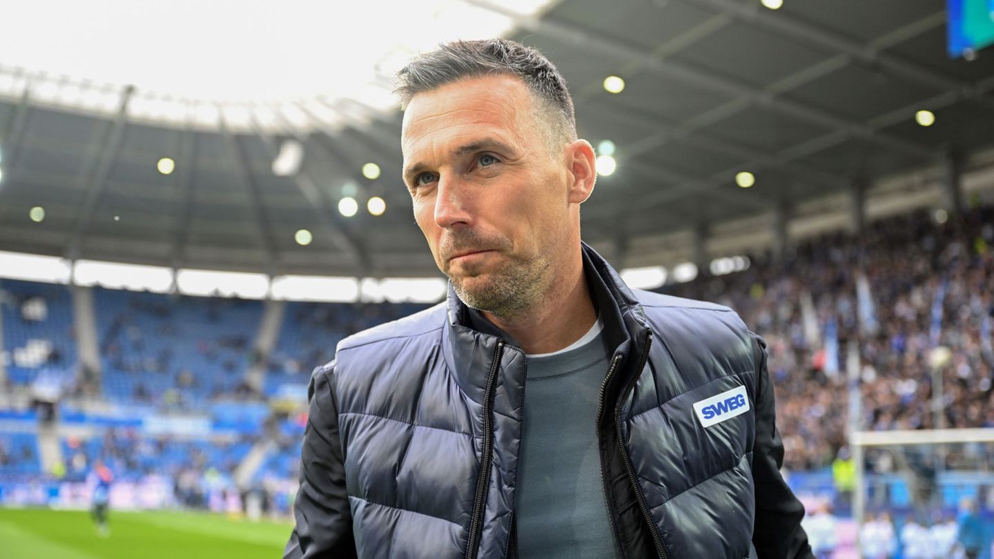 Gibt am Sonntag seinen Abschied: KSC-Trainer Christian Eichner. (Archivbild) Foto: Uli Deck/dpa