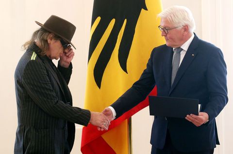 Frank-Walter Steinmeier lobt Lindenberg zu seinem Geburtstag für sein politisches Engagement. (Archivbild) Foto: Wolfgang Kumm/d
