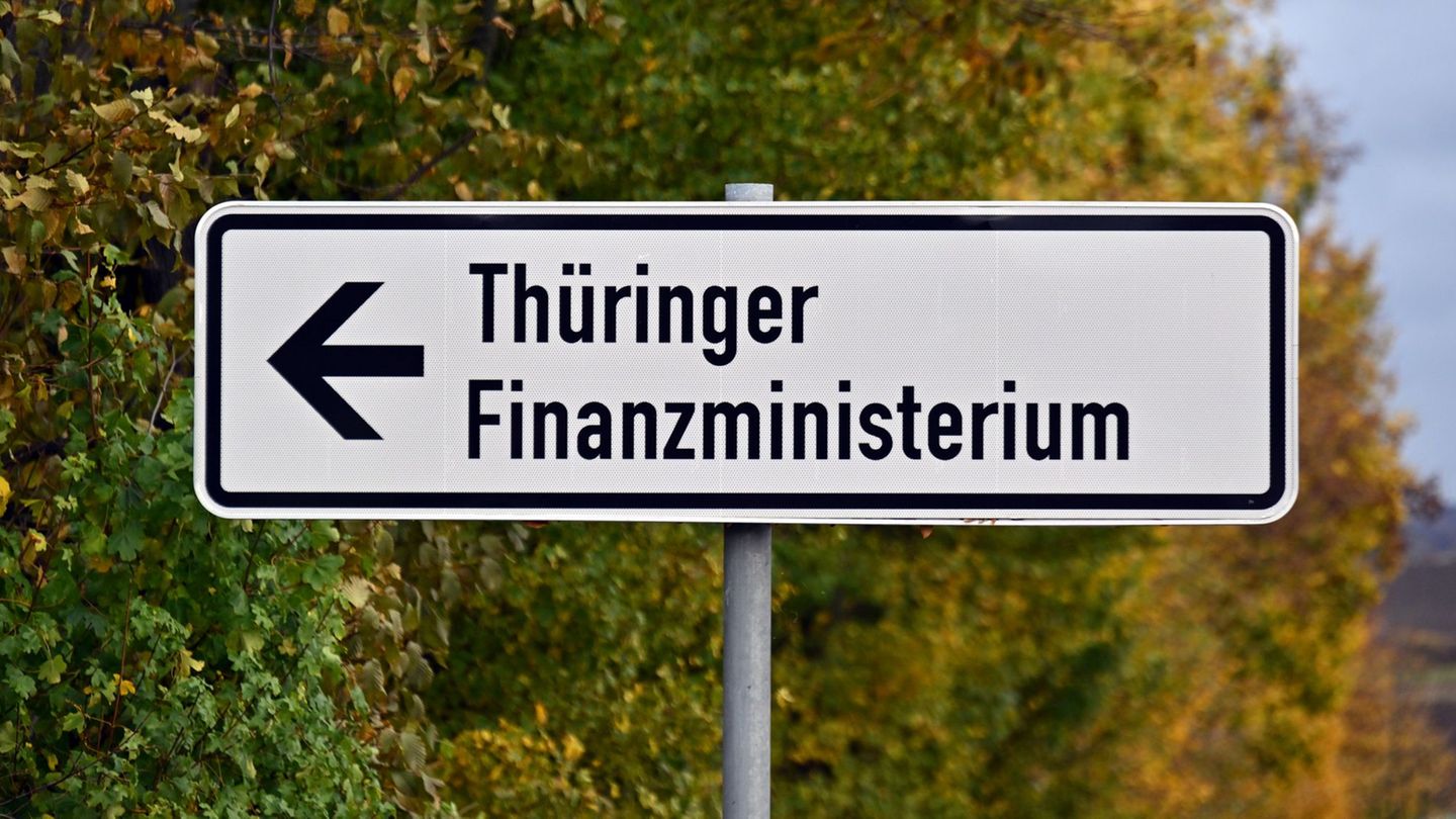 Betrüger versuchen mit gefälschten Zahlungsaufforderungen, an Geld und persönliche Daten zu kommen. (Symbolbild) Foto: Martin Sc
