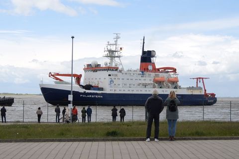 Die "Polarstern" ist wieder in ihrem Heimathafen Bremerhaven. Foto: Jörn Hüneke/dpa