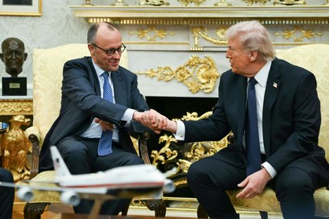 Merz und Trump Anfang März im Oval Office
