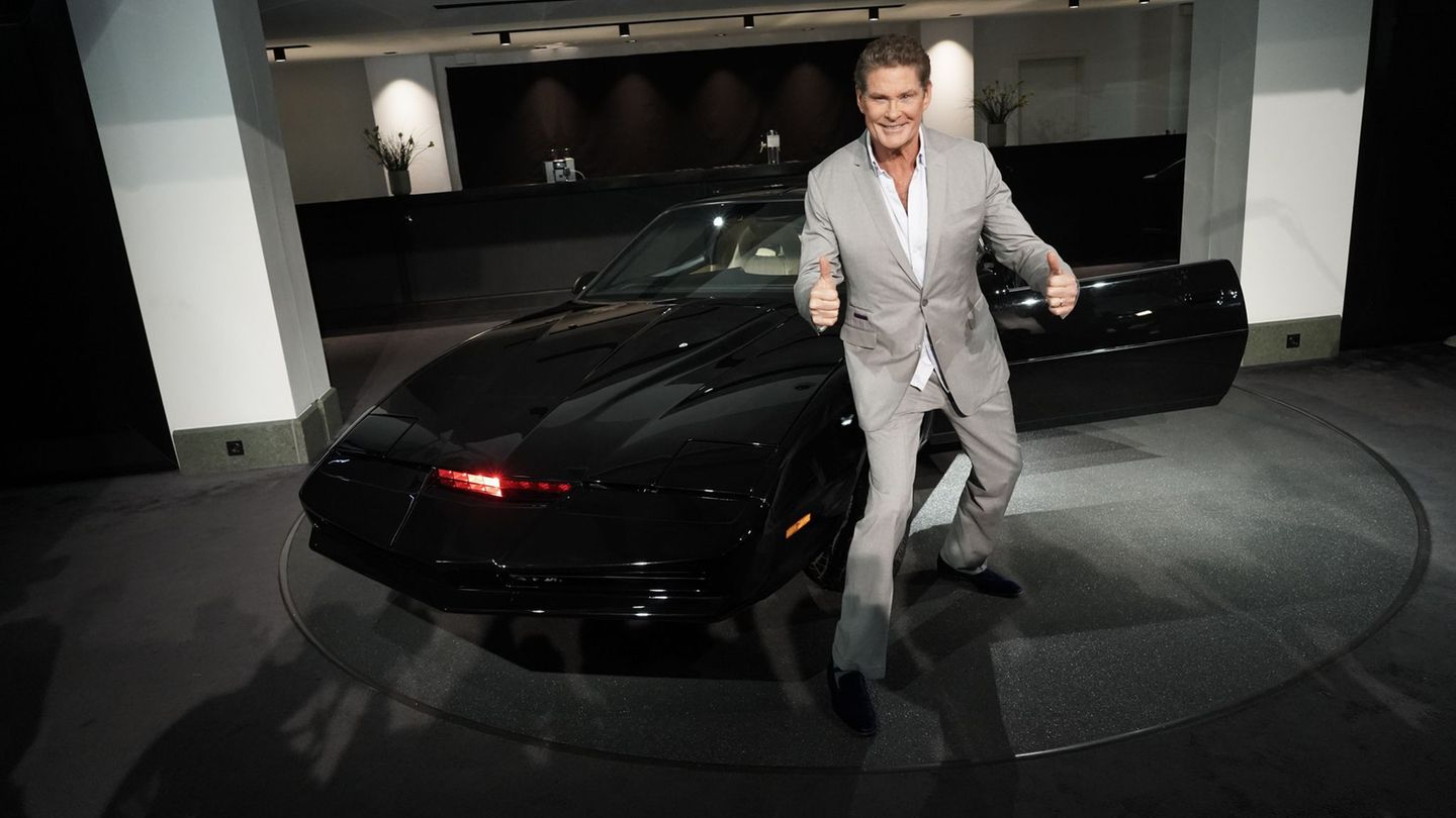 David Hasselhoff spielte in "Knight Rider" den Verbrechensbekämpfer Michael Knight, der mit dem intelligenten sprechenden Auto K