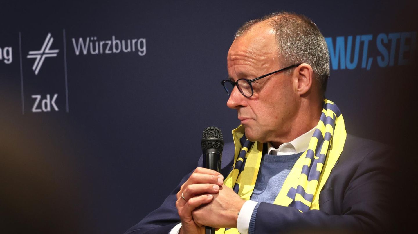Friedrich Merz während der Podiumsdiskussion auf dem Katholikentag in Würzburg