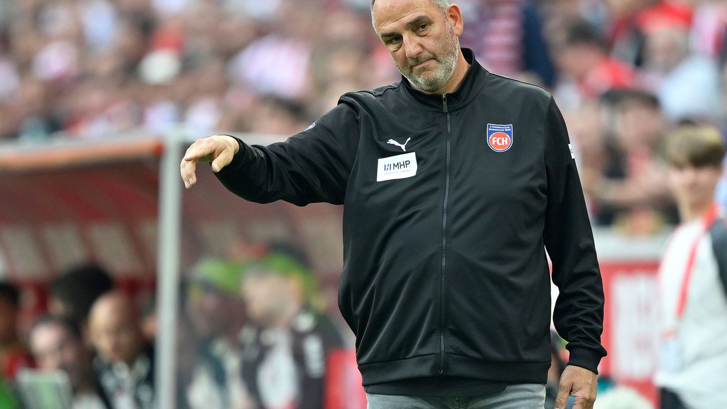 Heidenheims Hoffnungsträger: Trainer Frank Schmidt. (Archivbild) Foto: Ulrich Hufnagel/dpa