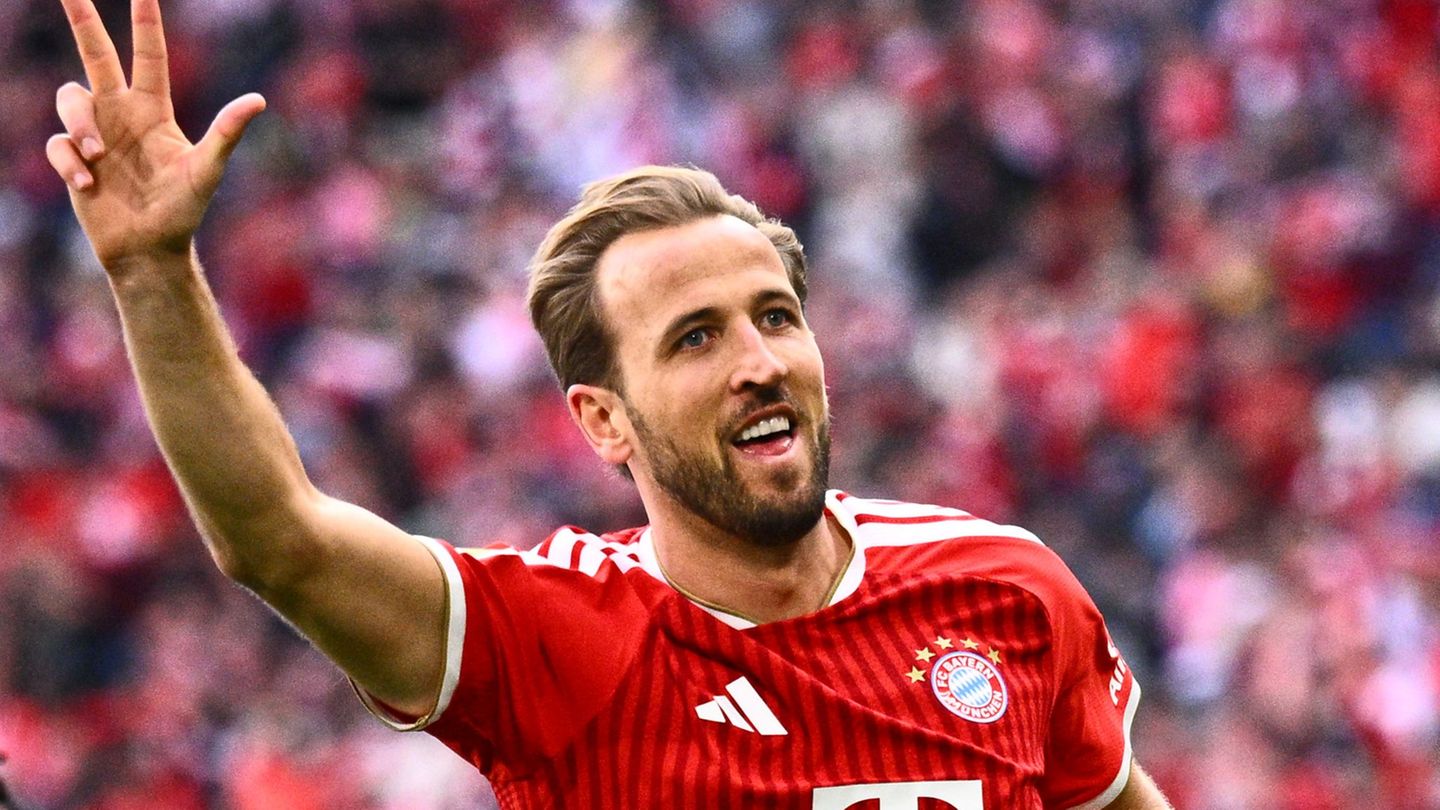 Drei Tore am letzten Spieltag: Bayern-Stürmer Harry Kane beendet auch seine dritte Bundesliga-Saison als Torschützenkönig. Foto: