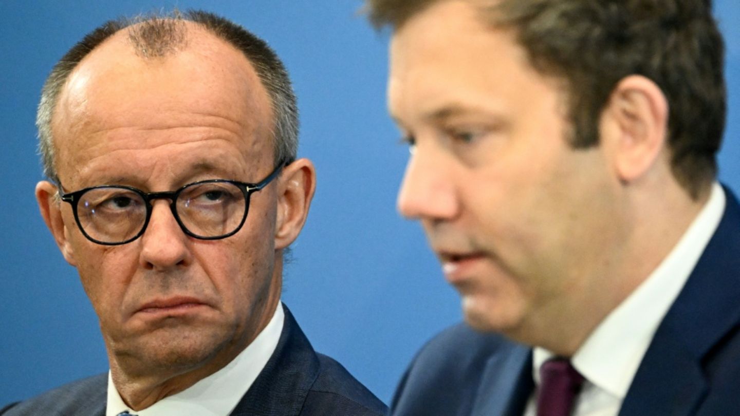 Kanzler Merz (l.) und Vizekanzler Klingbeil