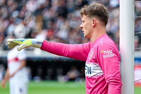 Alexander Nübel in Aktion für den VfB Stuttgart am letzten Spieltag in Frankfurt. Foto: Uwe Anspach/dpa