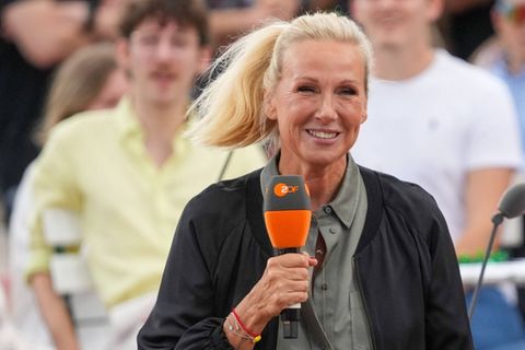 Andrea Kiewel lädt zur "großen Schlagerparty" mit ESC-Nachlese im "ZDF-Fernsehgarten".
