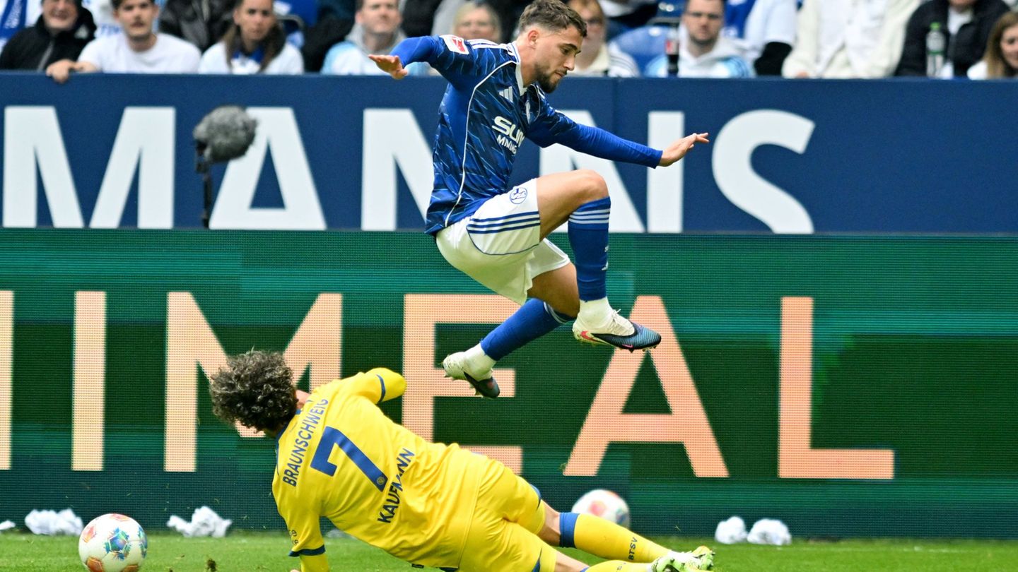 2. Bundesliga: Trotz 0:1 auf Schalke: Braunschweig bleibt zweitklassig