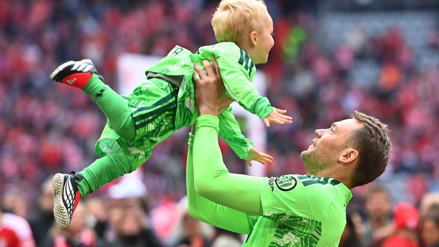 Manuel Neuer und sein Sohn