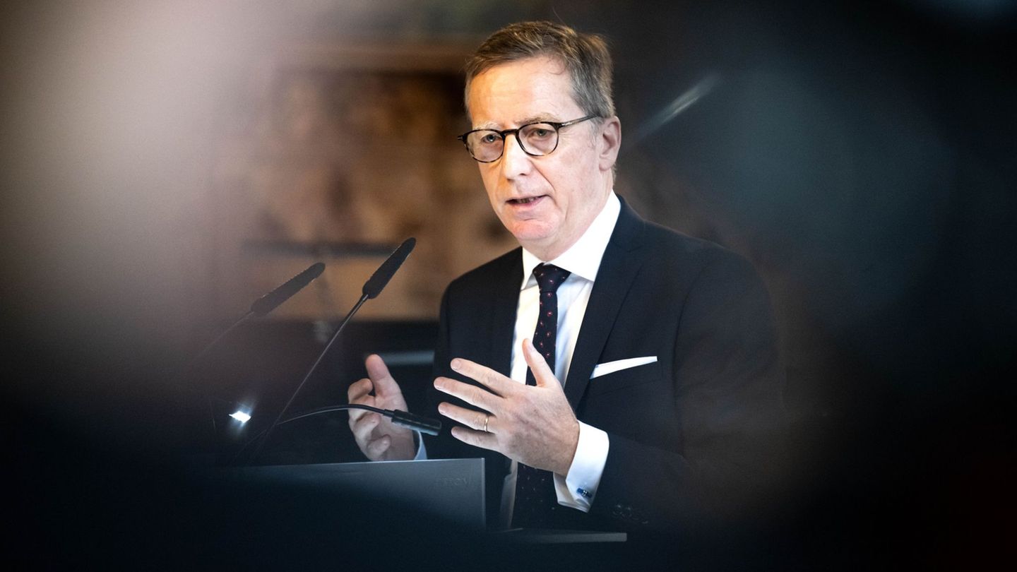 Es gehe nicht um mehr Arbeitszeit, sagt Hüther. (Archivbild) Foto: Sina Schuldt/dpa