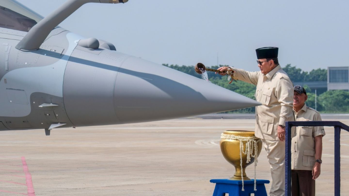 Neue Kampfflugzeuge: Indonesien rüstet angesichts "unsicherer Weltlage" weiter auf