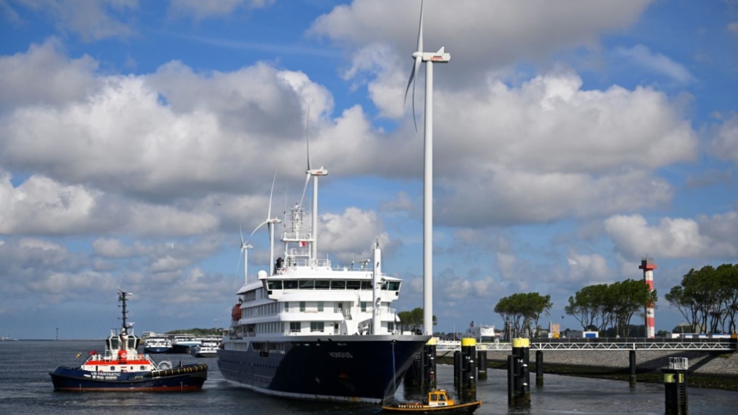 Die "Hondius" bei der Ankunft im Hafen