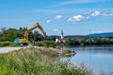 Nahezu 70 Kilometer Donau soll in Niederbayern ausgebaut werden. (Archivbild) Foto: Armin Weigel/dpa
