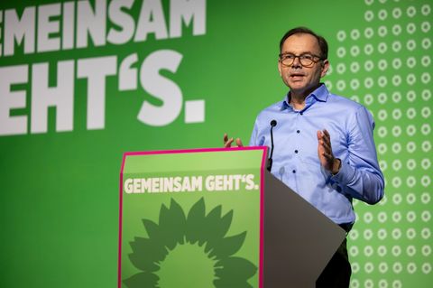 Konzentration auf das Wesentliche: Mathias Wagner, Chef der Grünen-Fraktion in Hessen, setzt sich zugunsten der Wirtschaft für B