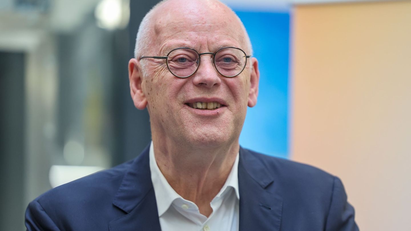 Der frühere SPD-Ministerpräsident Scharping hätte sich einen anderen Ausgang der Landtagswahl am 22. März 2026 gewünscht. (Archi