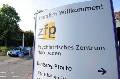 Ein Patient im Psychiatrischen Zentrum Nordbaden ist in der Nacht auf Montag bei einer Fixierung durch Polizisten gestorben. (Ar