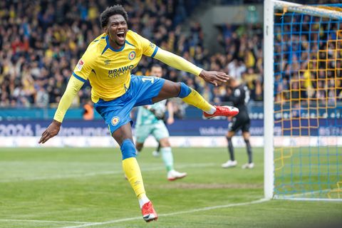 Muss Eintracht Braunschweig wieder verlassen: Leihspieler Faride Alidou. Foto: Andreas Gora/dpa