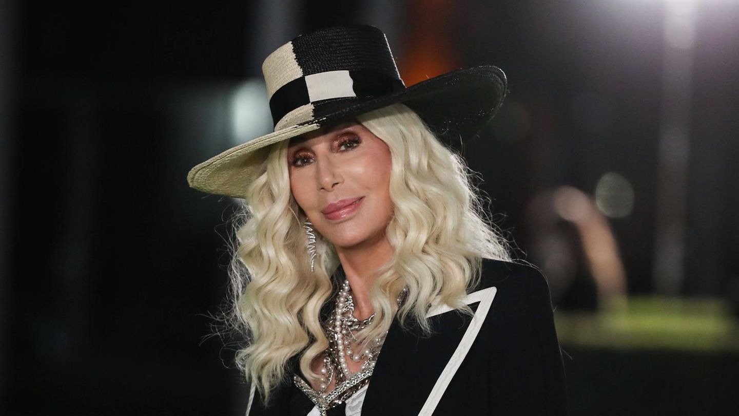 Cher Bild 12