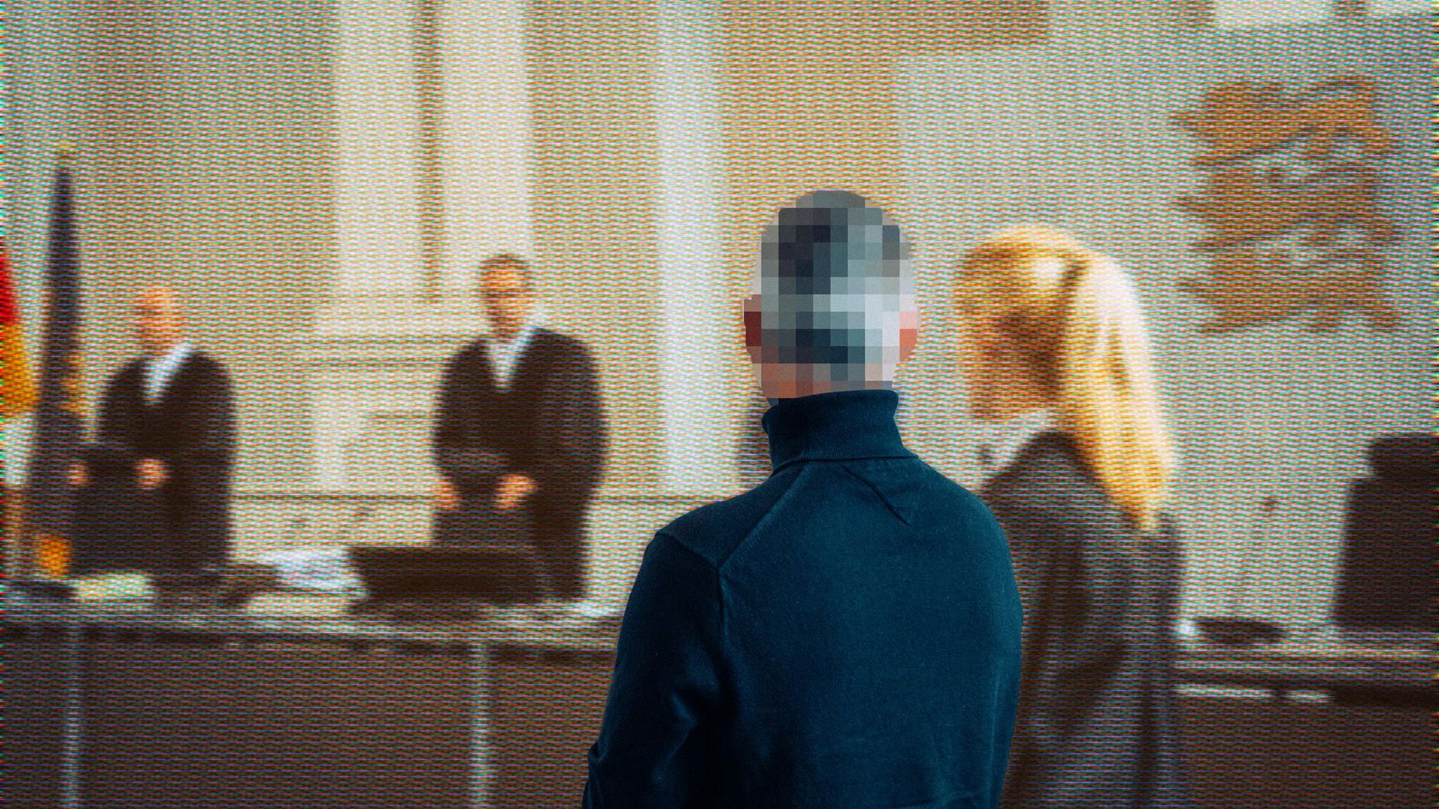 Der angeklagte Physiotherapeut neben seiner Anwältin vor dem Landgericht Ellwangen
