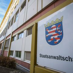 Die Staatsanwaltschaft Gießen und die Polizei prüfen neue Hinweise zu dem "Cold Case" um eine mutmaßlich ermordete junge Frau. (