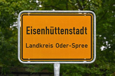 Eisenhüttenstadt bietet ein Probewohnen an. (Symbolbild) Foto: Patrick Pleul/dpa