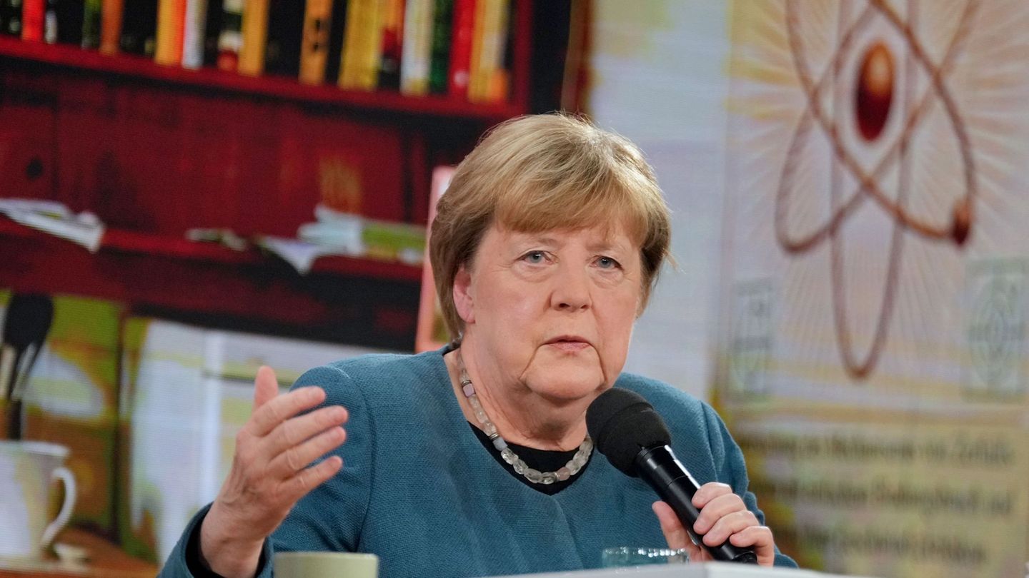 Angela Merkel verfolgte das Geschehen um den Ostsee-Buckelwal mit, verriet sie auf der Medienkonferenz re:publica. Foto: Soeren